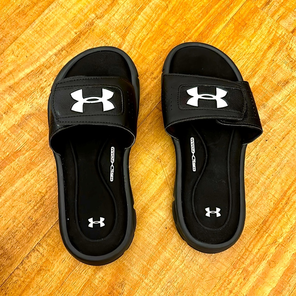 Cushioned slides